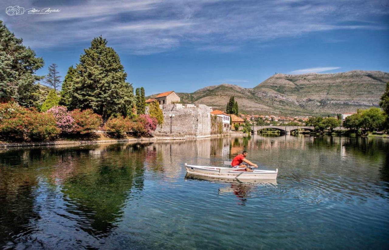 Hotel Smjestaj Miljas Trebinje Exterior foto