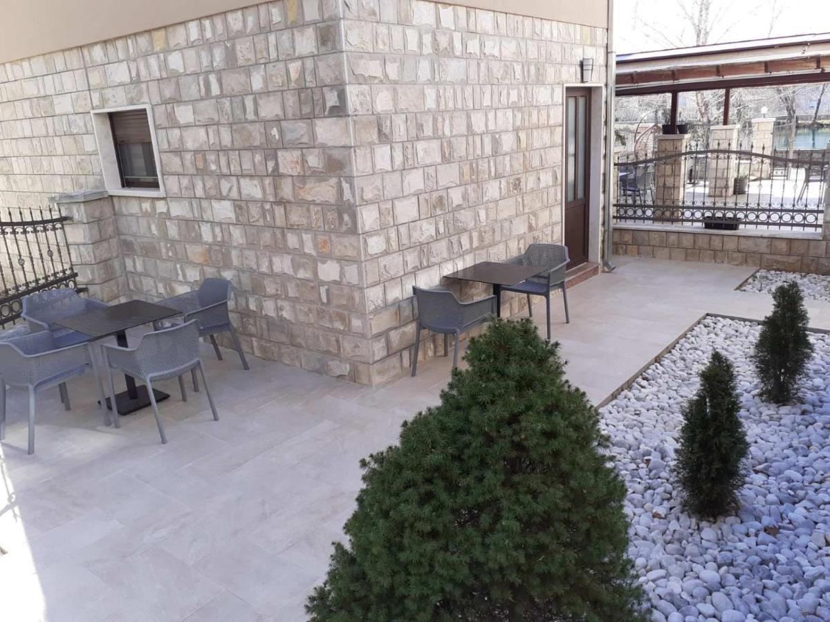 Hotel Smjestaj Miljas Trebinje Exterior foto